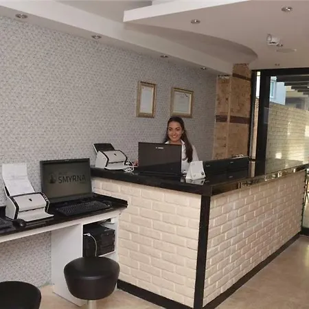 Ξενοδοχείο Best Smyrna 4*